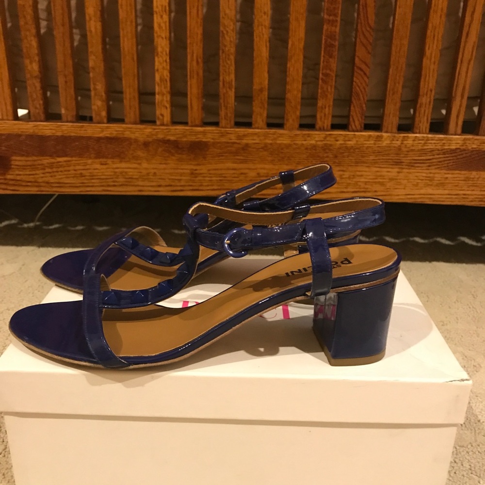 Sandals - Picture 5 of 5